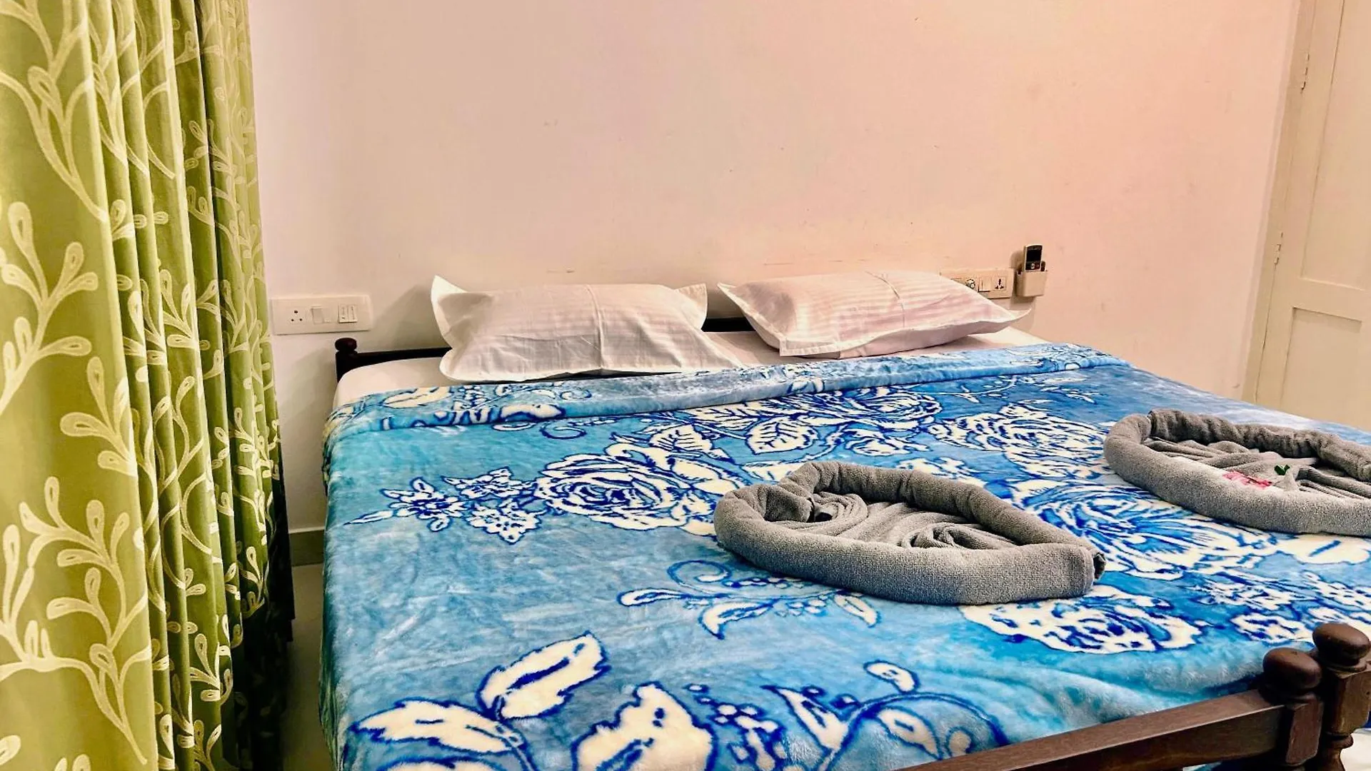 Casa Lago Alappuzha 0*,